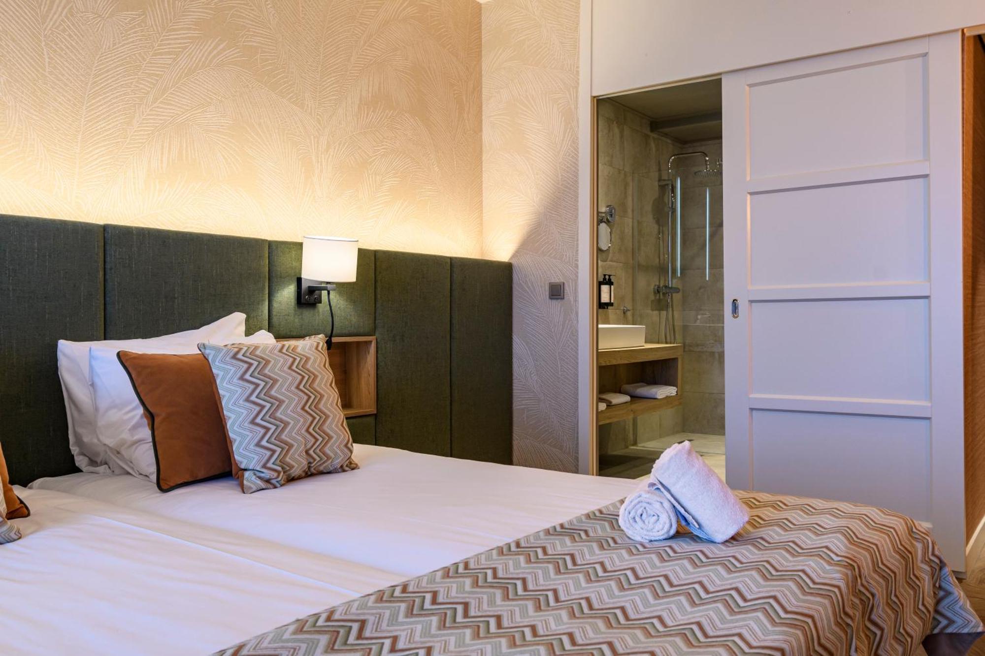 Van Der Valk Theaterhotel อัลเมโล ภายนอก รูปภาพ
